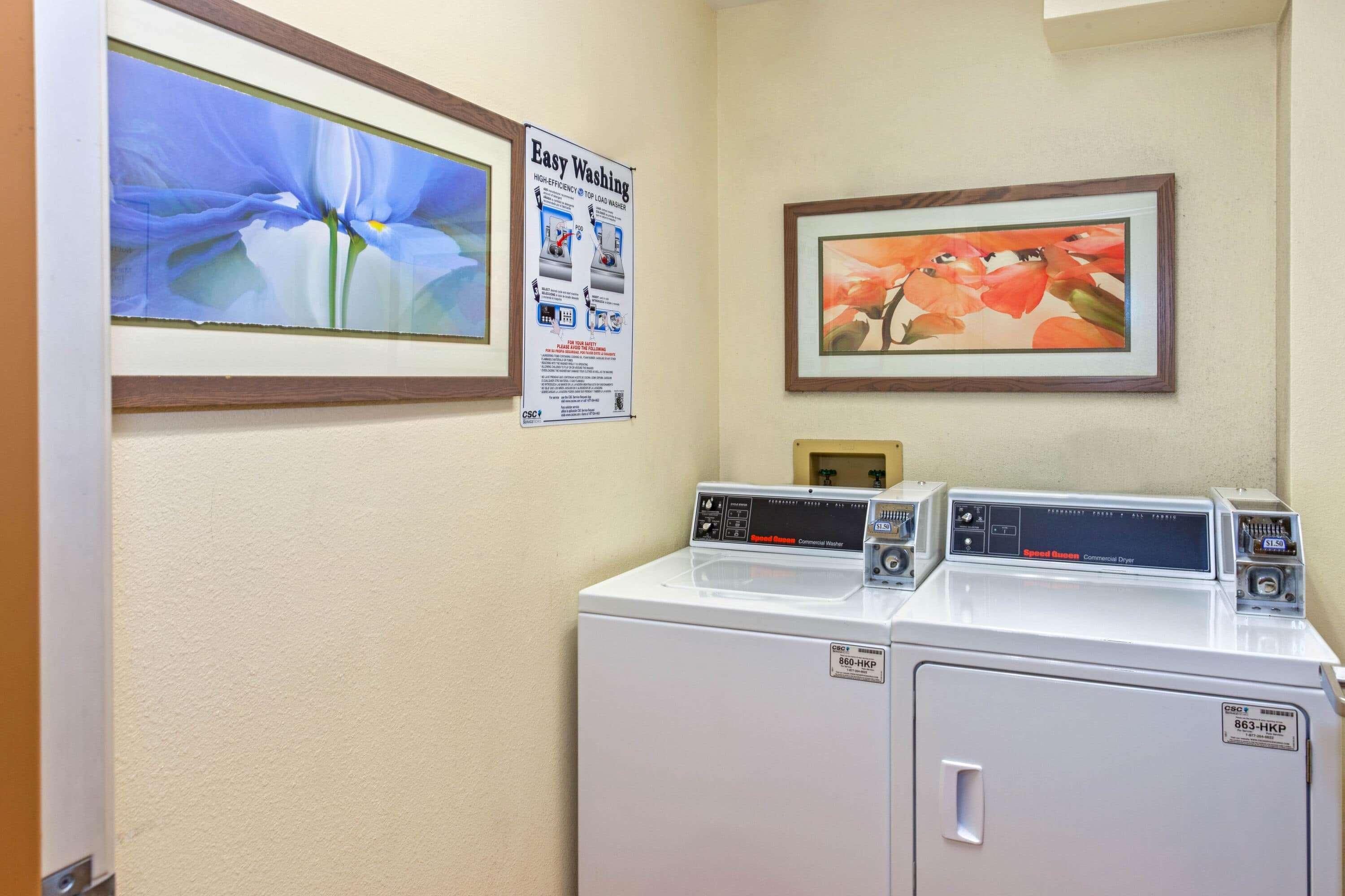 La Quinta Inn By Wyndham Milwaukee Airport / אוק קריק מראה חיצוני תמונה