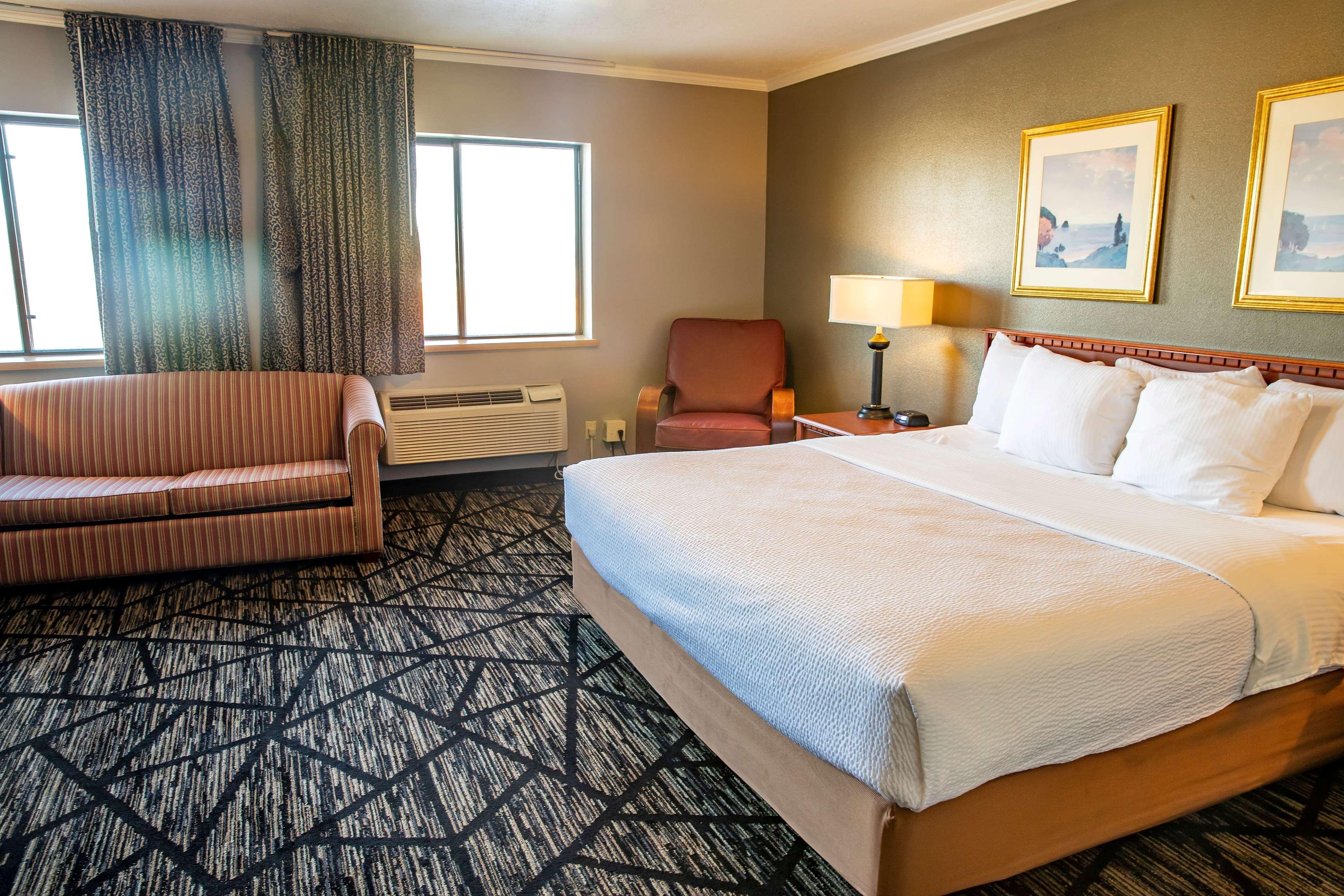 La Quinta Inn By Wyndham Milwaukee Airport / אוק קריק מראה חיצוני תמונה